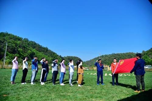 中國(guó)電建集團(tuán)各單位精準(zhǔn)發(fā)力，確?！半p引雙建”工作走深走實(shí)