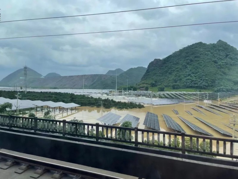 地面電站秒變漂浮電站，又一光伏電站被水淹！