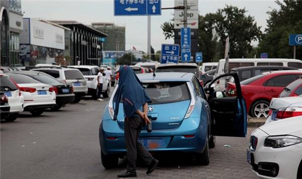 一年新車對折賣 新能源二手車何去何從？